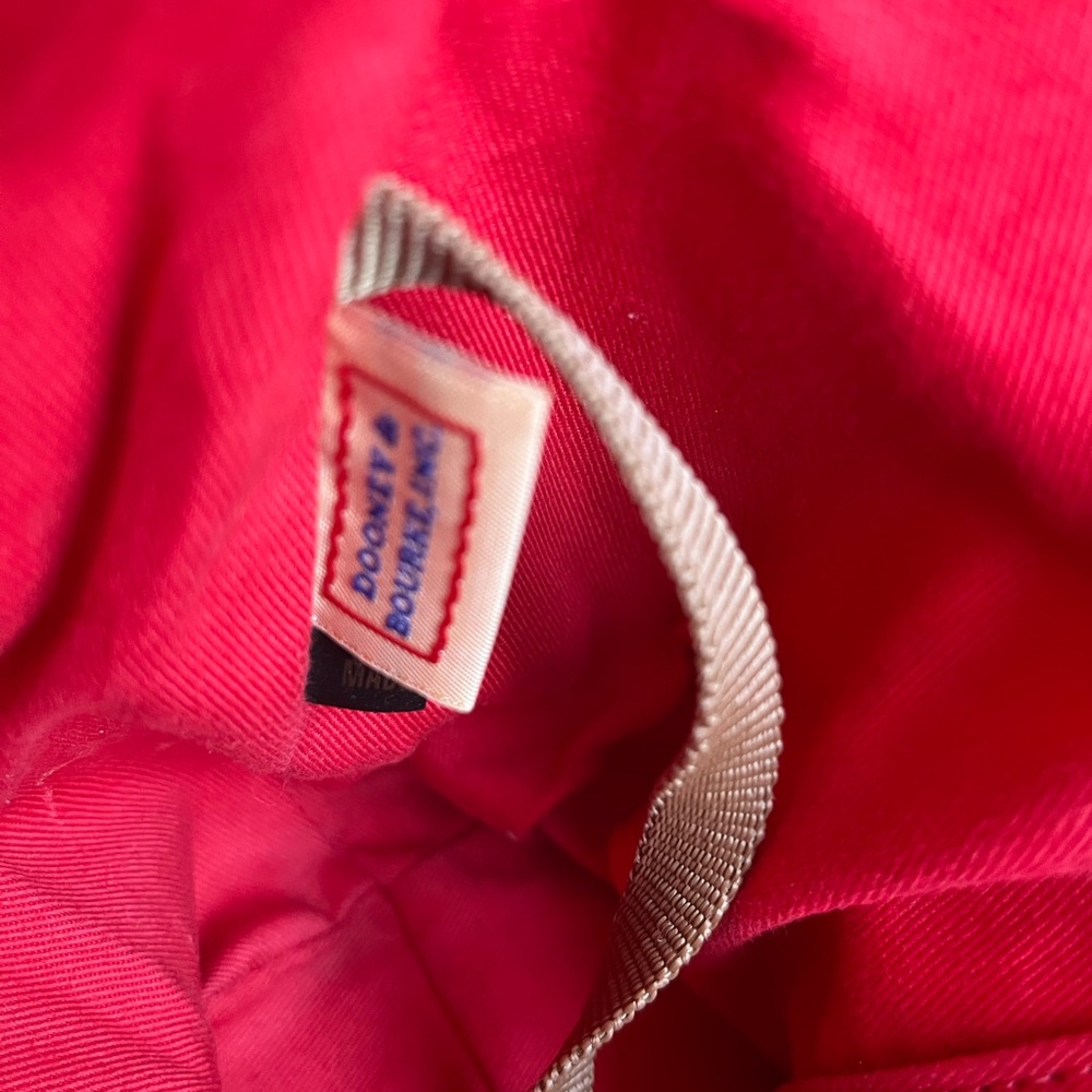 New Vintage Dooney and Bourke Gretta Hanna Tote Bag - Picture 14 of 16